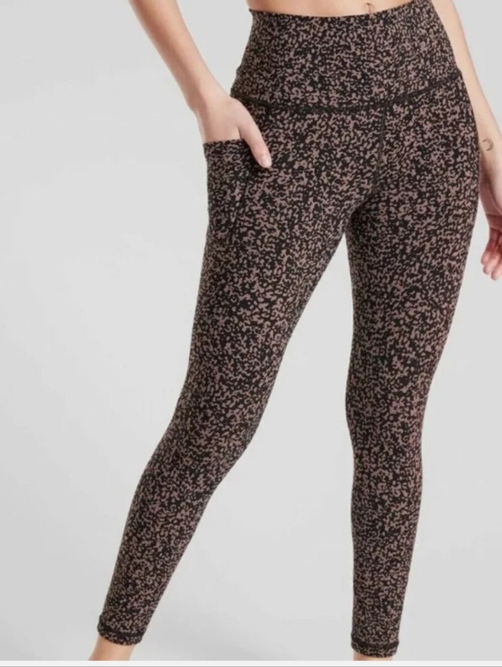 Athleta Salutation Stash Pocket Gravel Print Tight Black Leggings XS